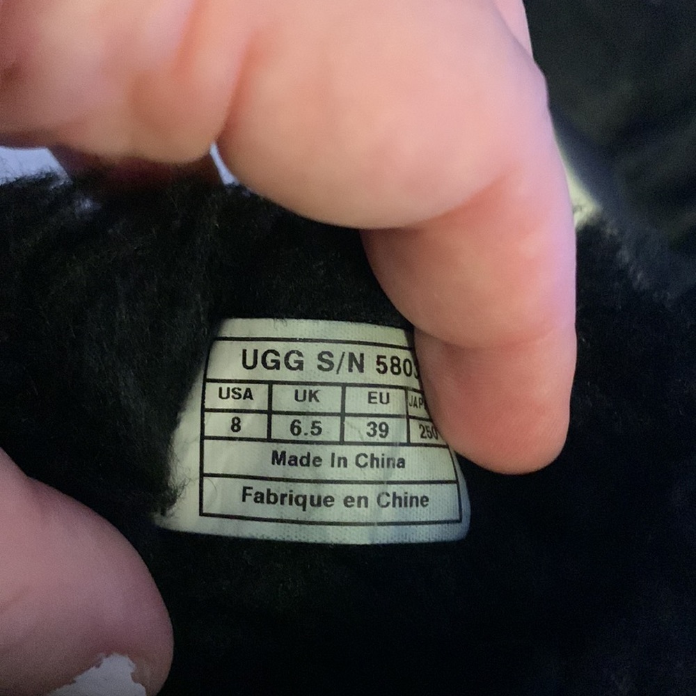 Bailey Button Ugg Short Ankle Boot - image 8